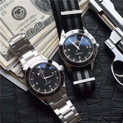  Video analysis VS Factory  top 复刻OMEGAOMEGA  Seamaster 300米233.32.41.21.01.001幽灵党 007限量版 wrist watch 