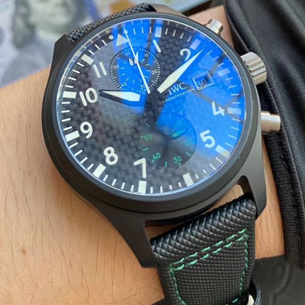 评测：YL Factory  IWC 复刻高仿手表飞行员系列IW389005 wrist watch (梅赛德斯AMG马石油车队特别版)