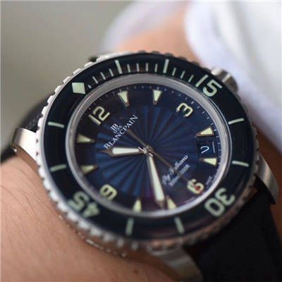 超A高仿Blancpain 手表【 Video analysis 】高仿Blancpain 什么价格