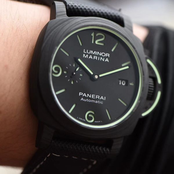 VS Factory  top 复刻Panerai 高仿手表LUMINOR系列PAM01118 wrist watch 