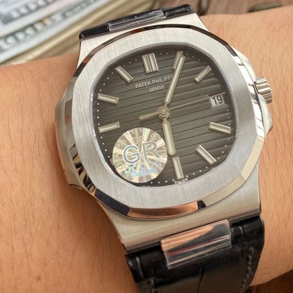 GR Factory V2版本1比1超A精仿手表 PATEK PHILIPPE  Nautilus 5711G 白金 wrist watch 