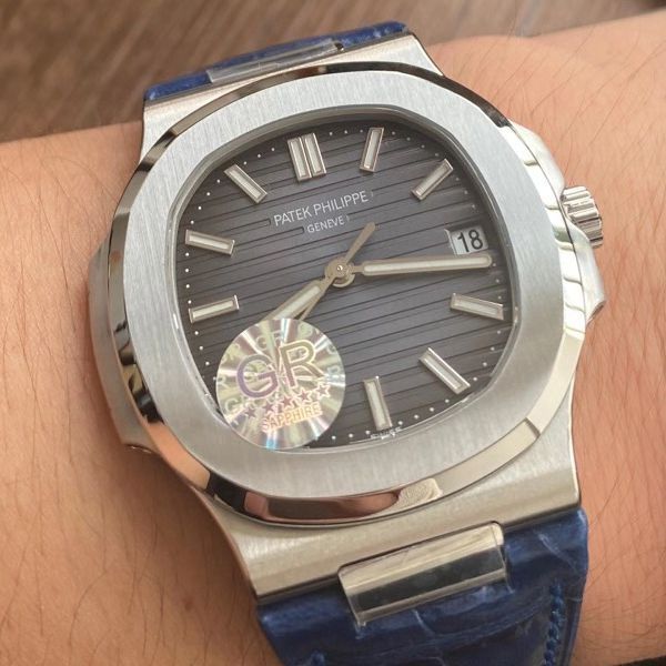 GR Factory V2版本1比1 top 复刻手表 PATEK PHILIPPE  Nautilus 5711/1A-010 wrist watch 