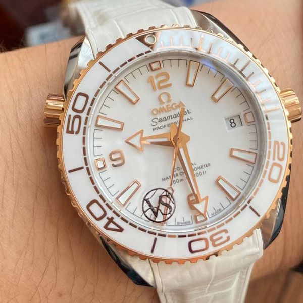 VS Factory 1比1复刻OMEGA Seamaster 600米女表215.23.40.20.04.001 wrist watch 