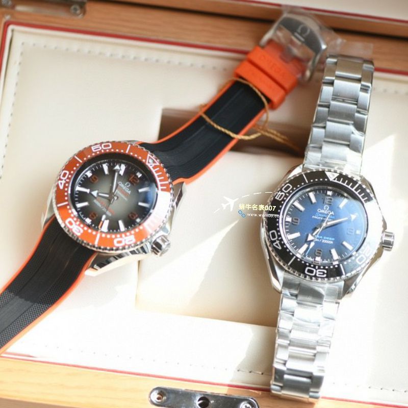 【 Video analysis 】原单品质OMEGA Seamaster 海王6000米215.30.46.21.06.001，215.30.46.21.03.001 wrist watch 