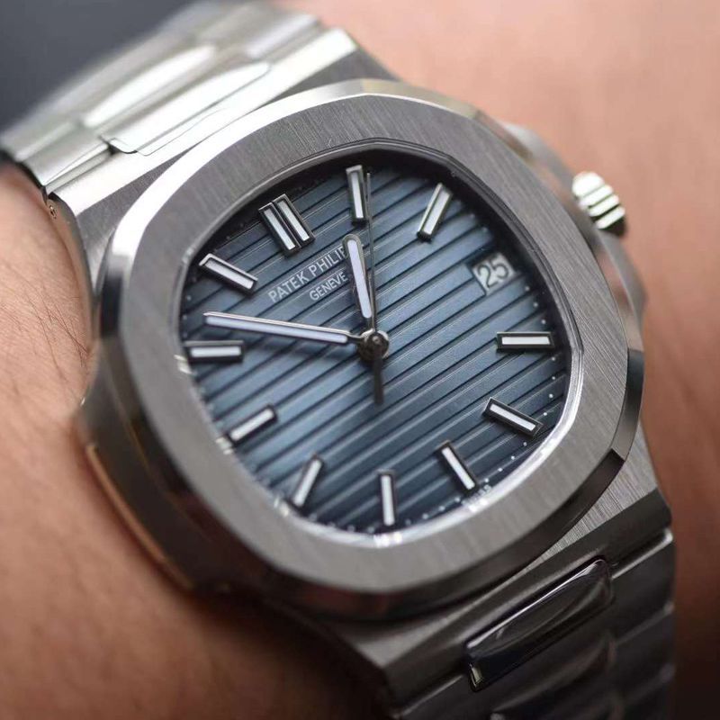  Video analysis 3K一体机 PATEK PHILIPPE 运动优雅 Nautilus 复刻高仿5711/1A 010 wrist watch 