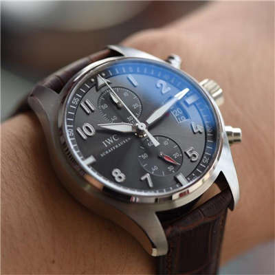 【独家视频测评一比一超A高仿手表】 IWC 飞行员喷火战机计时 wrist watch 系列IW387808 wrist watch 