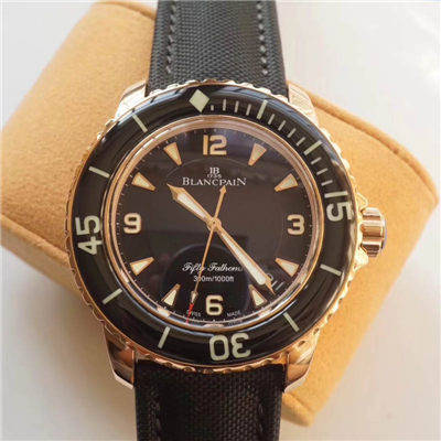 【ZF一比一超A高仿手表】Blancpain   Fifty Fathoms 系列5015-3630-52 自动机械 wrist watch 