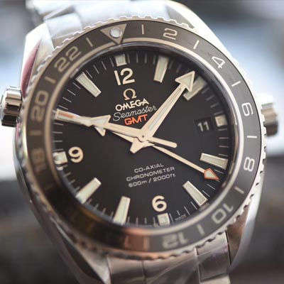 【KW一比一超A高仿手表】OMEGA  Seamaster 海洋宇宙600米232.30.44.22.01.001 GMT双时区 wrist watch 