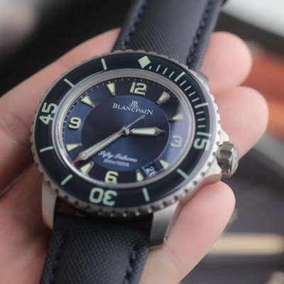 【ZF一比一超A高仿手表】Blancpain  Fifty Fathoms 系列5015-12B40-O52A蓝面背透 wrist watch 