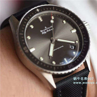 【ZF一比一超A高仿手表】Blancpain  Fifty Fathoms 深潜器Bathyscaphe年历 wrist watch 5071-1110-B52A wrist watch 